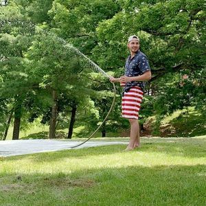 Meet your Posher, Johnny